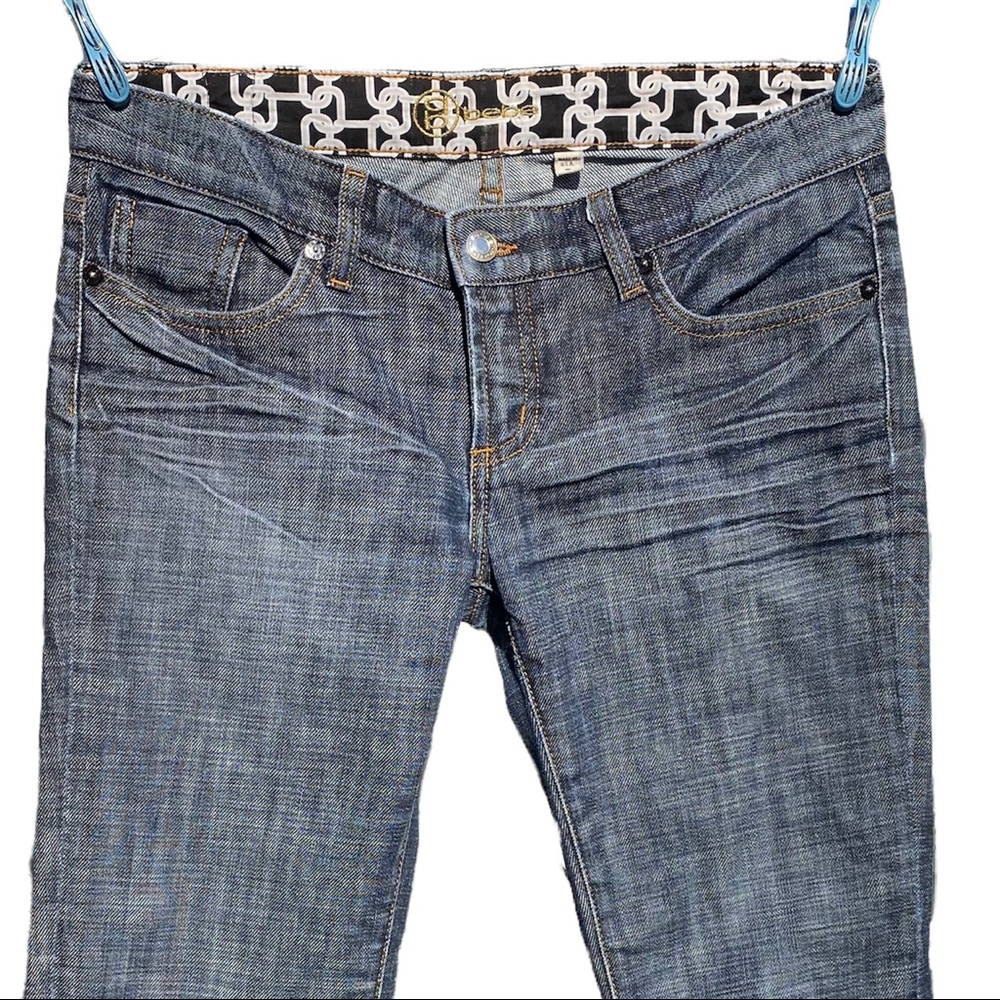 Bebe Jeans,  29W 26L